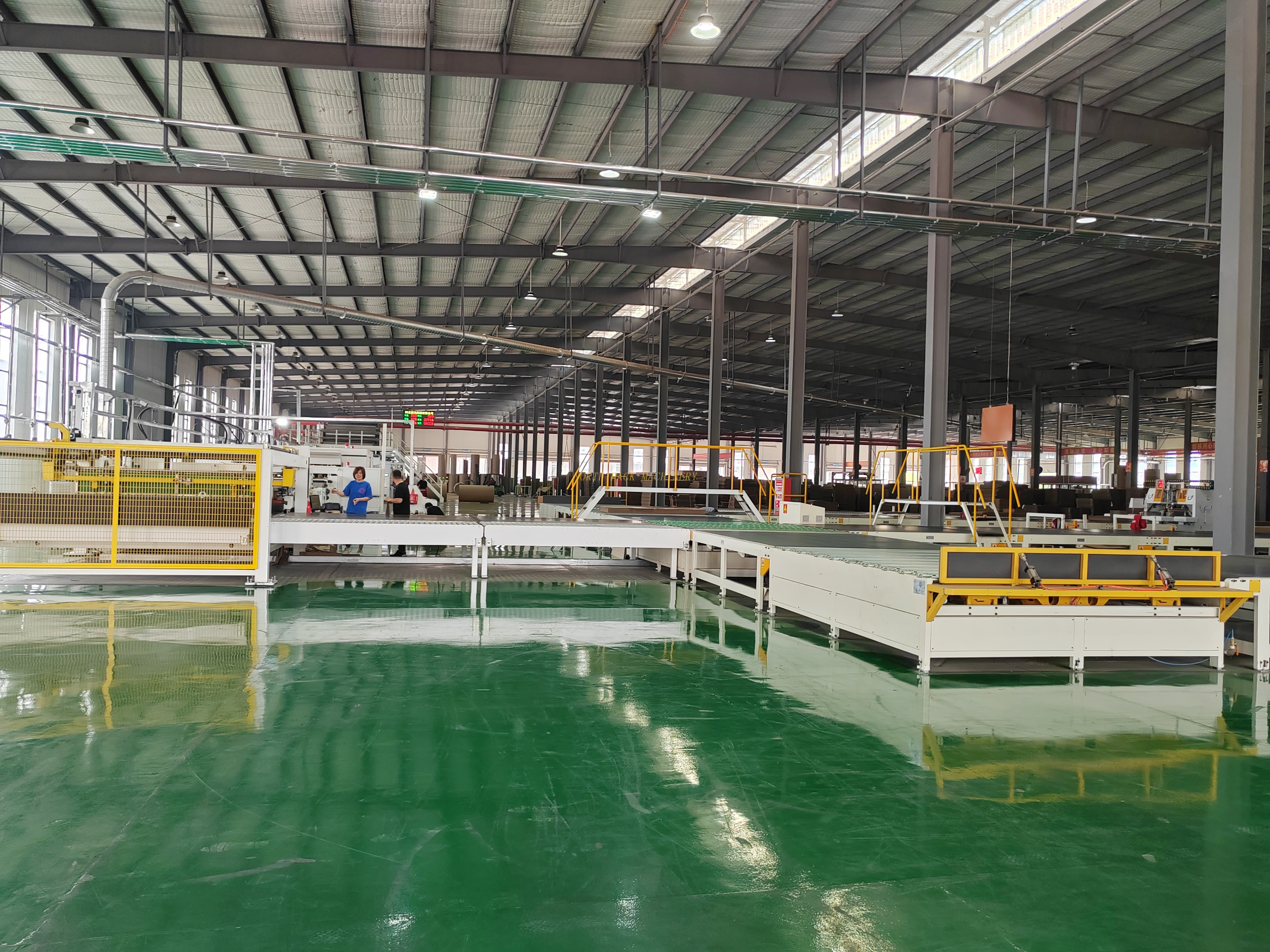 Fully Automatic 3 / 5 / 7 Ply Corrugated Cardboard Production Line High Speed Plant Machine