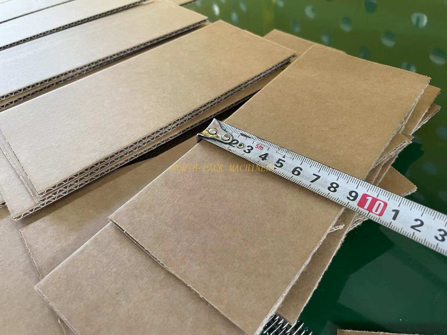 NC2550 Lead Edge Computer Slitting Scoring Creasing Thin Blade Machine