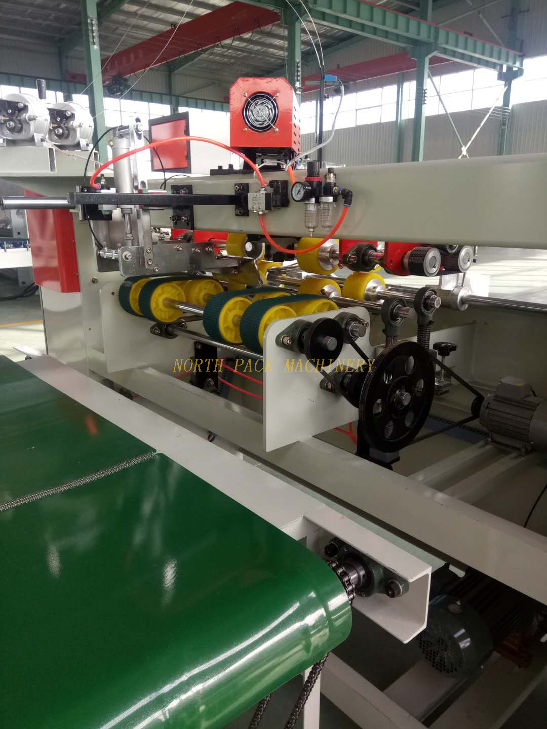 Semi Auto Carton Boxing Stitching Package Machine