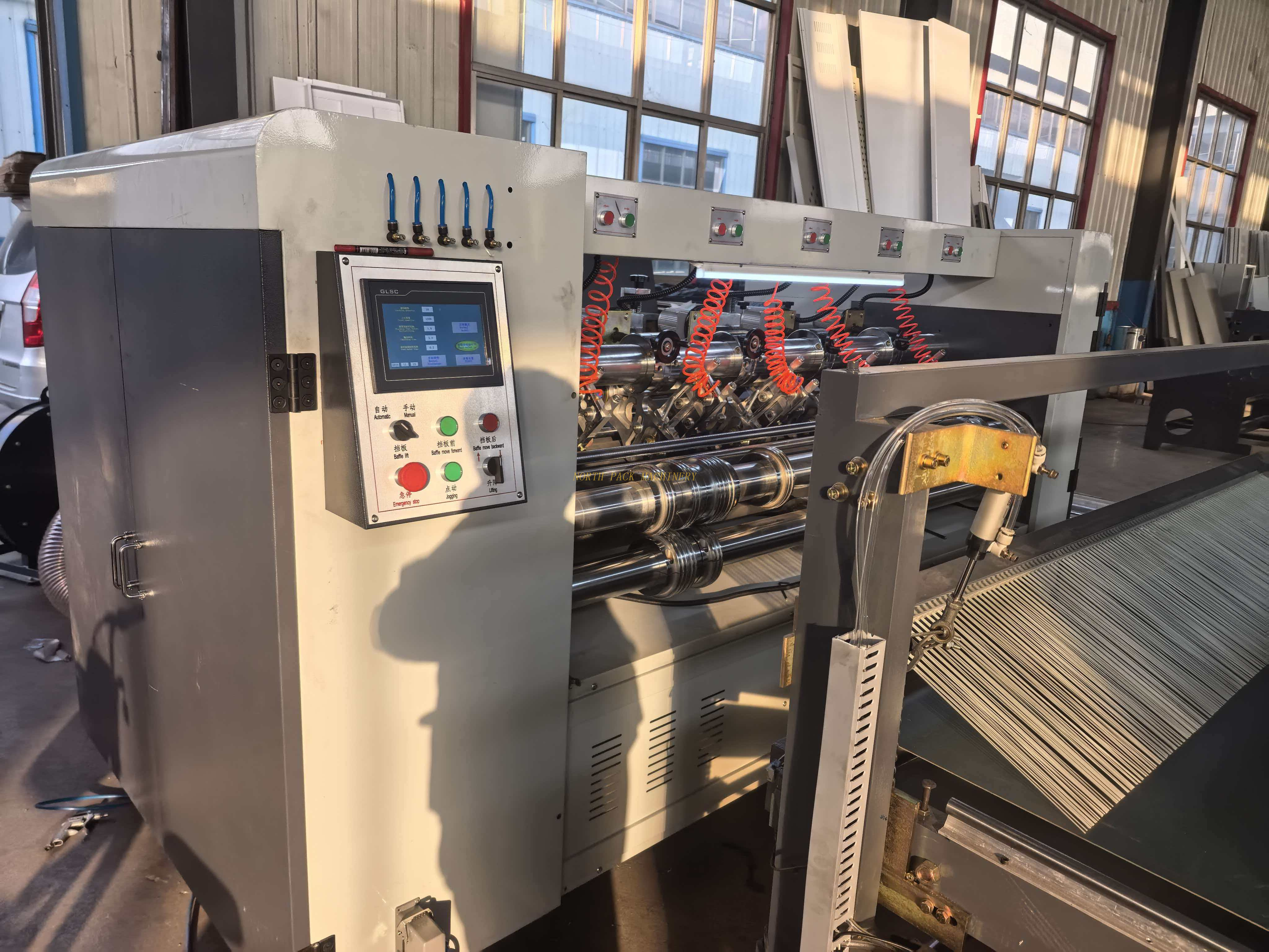 North Pack Lead Edge Thin Blade Slitter Creasing Scoring With Stacker Machine 